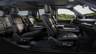 2025 Lincoln Lincoln Navigator Internal Image 1